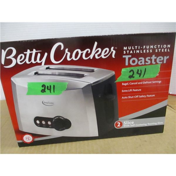 ESTATE:  BETTY CROCKER TOASTER IN ORIGINAL BOX