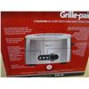 Image 2 : ESTATE:  BETTY CROCKER TOASTER IN ORIGINAL BOX