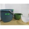 Image 1 : ESTATE:  PLASTIC PAIL, PITCHER & BOWL