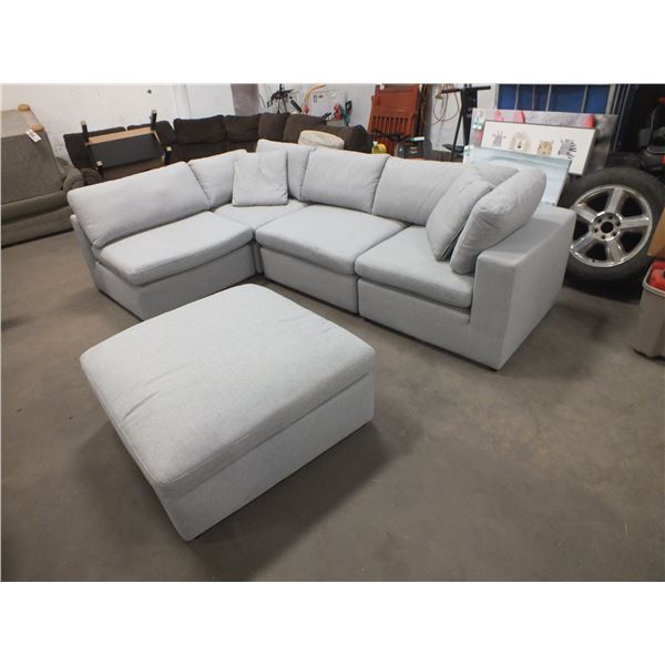 Grey Sectional w/ Ottoman