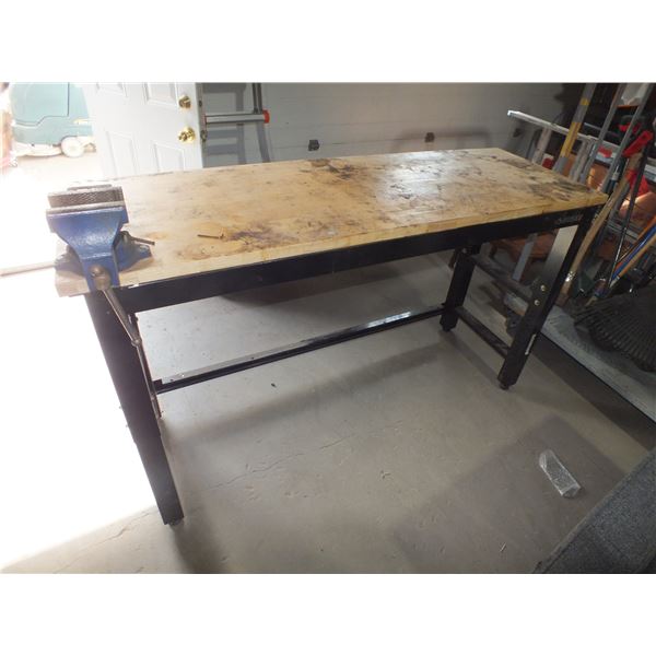 Work Bench w/ 5" Bench Vise