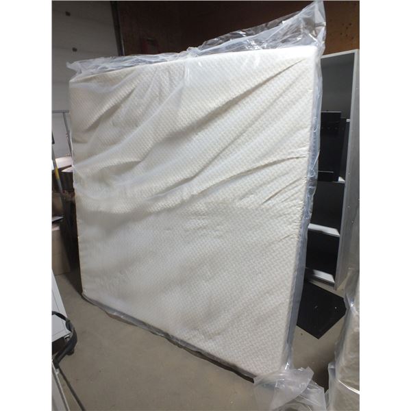 King Sized Memory Foam Mattress