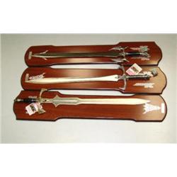 Lot of 3 swords (8888)