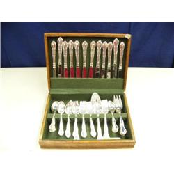 12 piece setting of silverware (246)