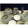 Image 2 : Lot of Navajo pottery bowl, etc. (246)