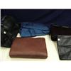 Image 2 : Lot of 5 leather bags (241)