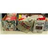 Image 1 : 3 boxes of yarn and unfinished Alaskan sweater (241)