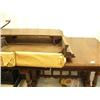 Image 2 : American black walnut table with 4 leaves (241)