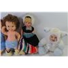 Image 2 : (3) Dolls - (3) Stuffed Toys