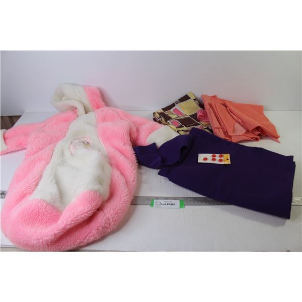 Pink Baby Bunting Bag (zipper is stuck & Missing tab) - Fabric Pieces