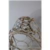 Image 2 : White 8 Bottle Metal Wine Rack