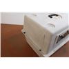 Image 5 : * Pet Crate - 19" x 19" x 26"