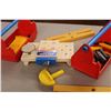 Image 11 : Fisher Price Work Benches