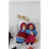 Image 3 : (2) Hanging Swinging Puppets, (11) Finger Puppets