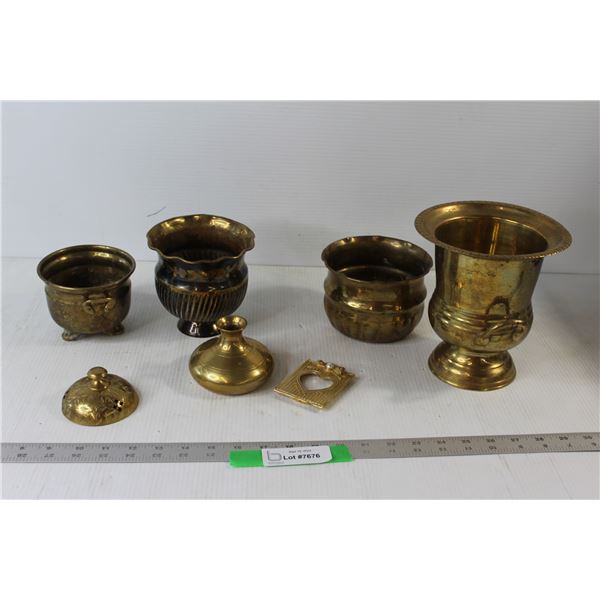 (5) Brass Planters/Vases, Brass Heart Decoration, Brass Lid