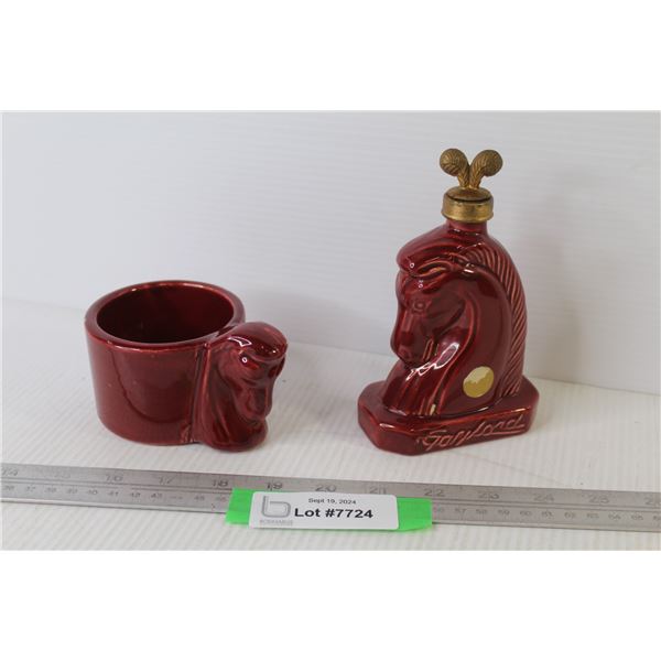 Gaylord Ceramic Horse Head Shaving Cup & Aftershave ( cup has a crack & Chip)