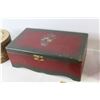 Image 5 : Flowered Wooden Box - Vintage Cigar Boxes & Cigarette Tins - Sail - Ottoman - Old Virginia - Raleigh