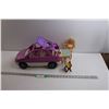 Image 1 : Barbie Picnic SUV w/Doll & Folding Chairs