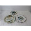 Image 4 : (3) Steins, (3) Decorative Plates, (3) Decorative Saucers, Cream and Sugar Set