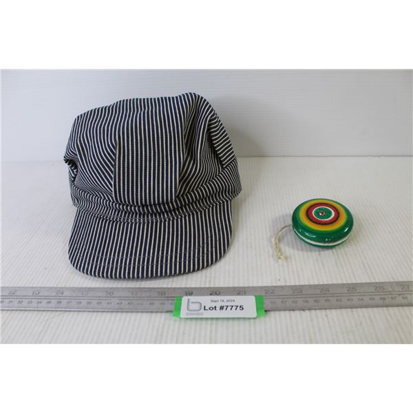 Conductors Hat - Wooden Yoyo