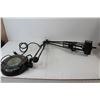 Image 2 : Wall Mount Electric Magnification Lamp - tested Powers On