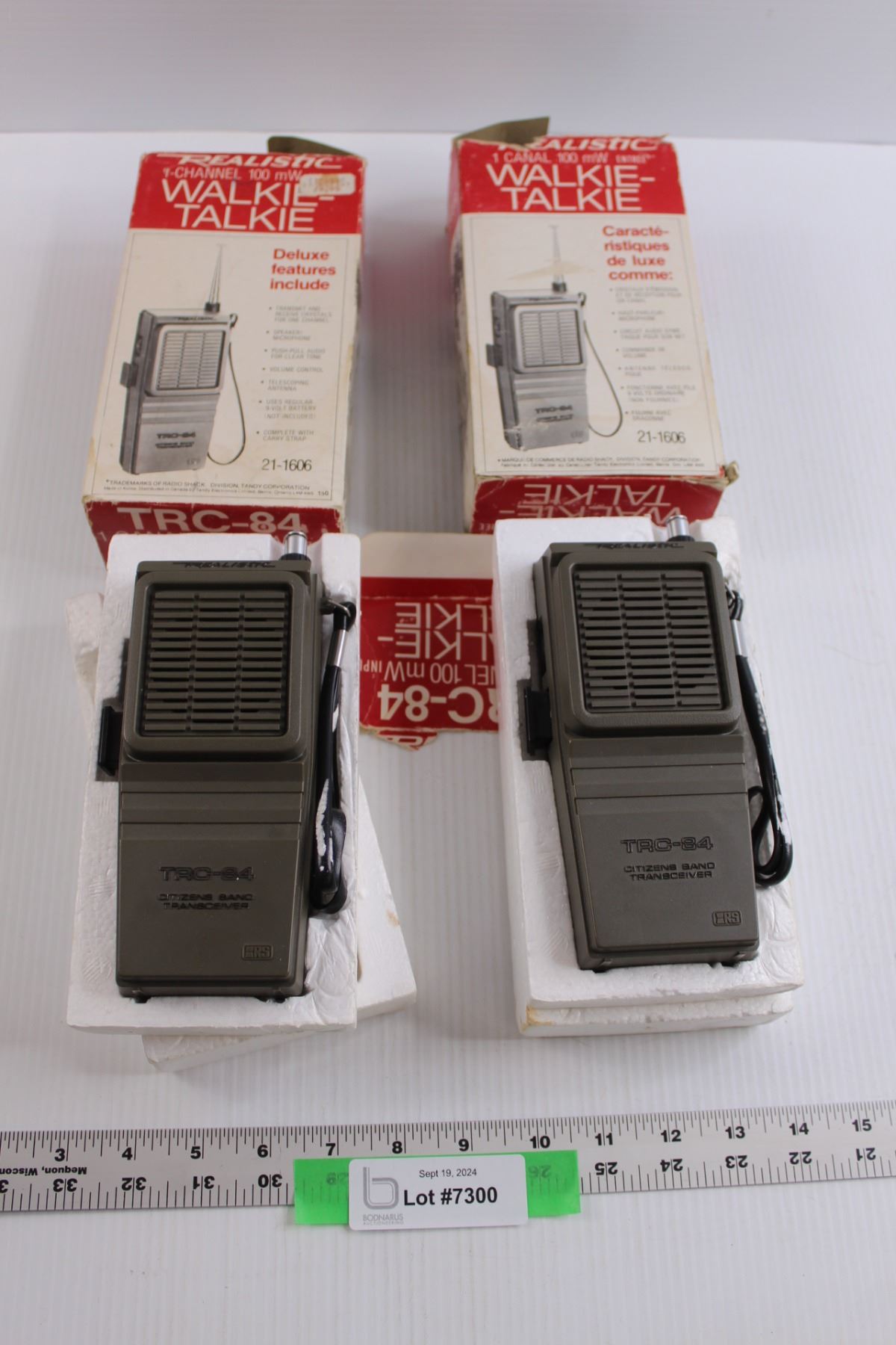 Realistic Radio Shack 1 Channel Walkie-Talkie's Model #21-1601 w ...
