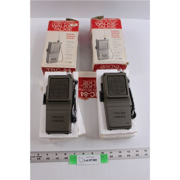 Realistic Radio Shack 1 Channel Walkie-Talkie's Model #21-1601 w/Original Boxes - Untested