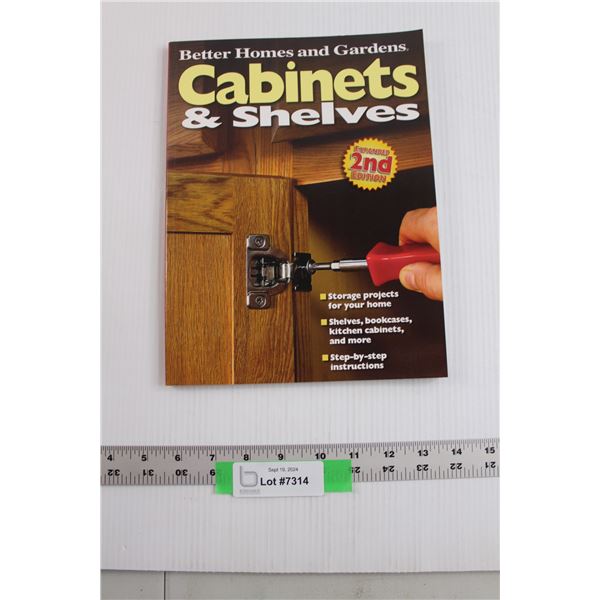 Better Homes and Gardens "Cabinets & Shelves" - Book