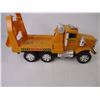 Image 5 : (1) Dump Truck and (1) Heavy Duty Tow Truck
