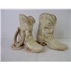 Image 2 : Ornamental Ceramic Cowboy Boots in a Horseshoe