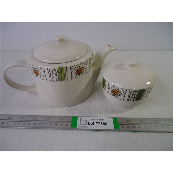 Teapot and Sugar Bowl