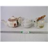 Image 1 : (3) Teapots