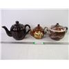 Image 1 : (3) Teapots