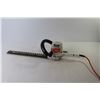 Image 6 : *Black & Decker Hedge Trimmer (working) - Toro Whipper Snipper (working)