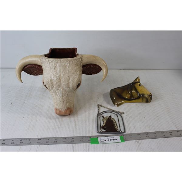 Cow Bull Decoration Container, (2) Horse Hanging Decorations