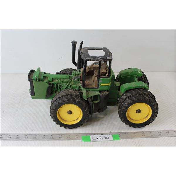 John Deere 9300 FWE Tractor Toy - As is