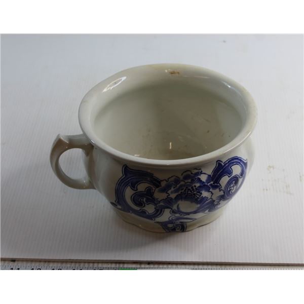 Chamber Pot
