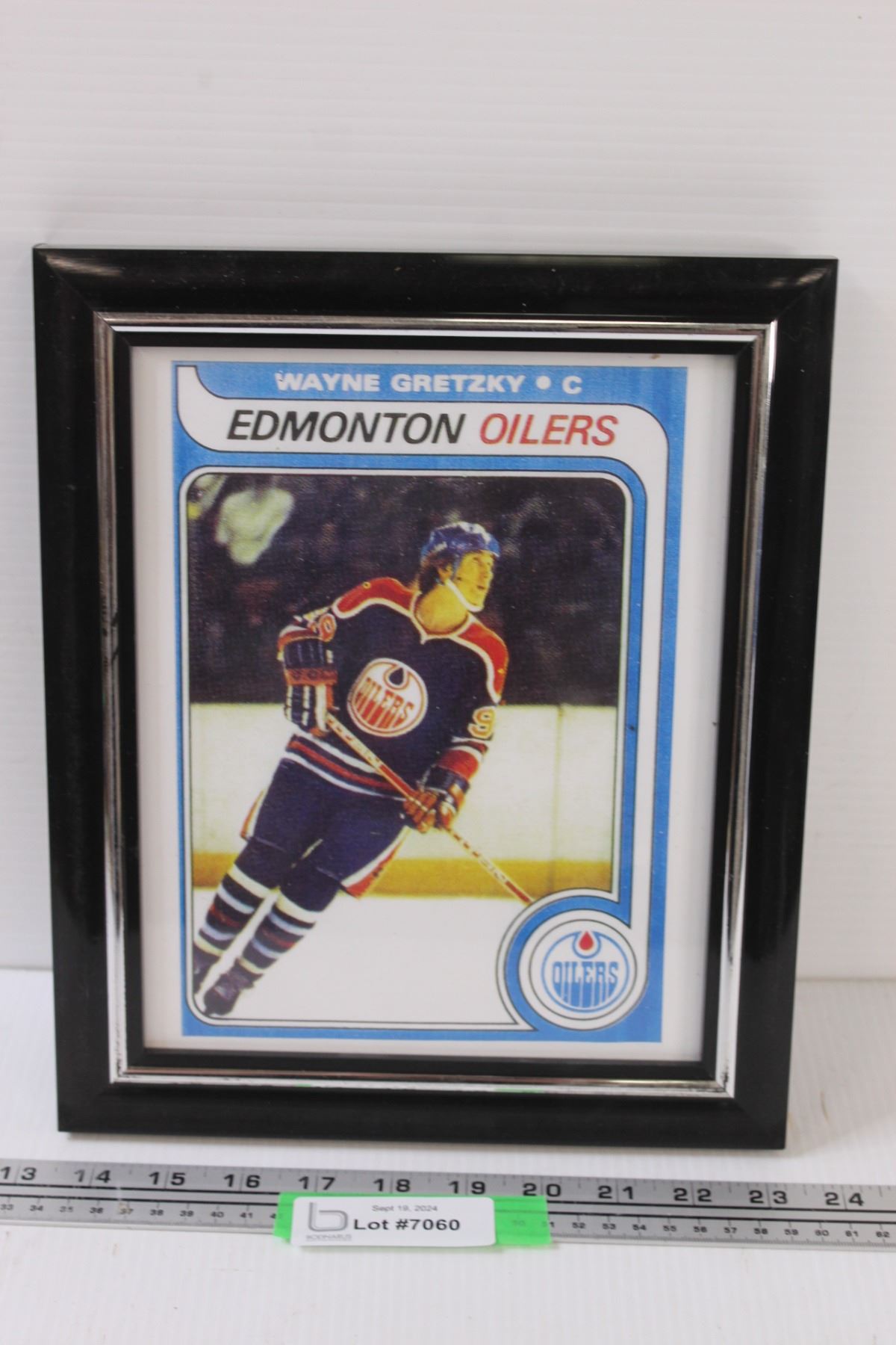 Wayne Gretzky Rookie card　① WAYNE GRETZKY ICONIC ROOKIE CARD 1979-80 TOPPS #18 GRADED