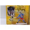 Image 2 : (2) Starting Line Up Figurine & Hockey Card Sets: Wayne Gretzky