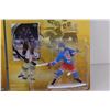 Image 3 : (2) Starting Line Up Figurine & Hockey Card Sets: Wayne Gretzky