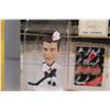 Image 4 : Starting Line Up Figurine & Hockey Card Sets and Headliners Bobble: Eric Lindros