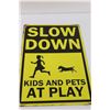 Image 3 : (2) Metal Signs: Slow Down & No Parking