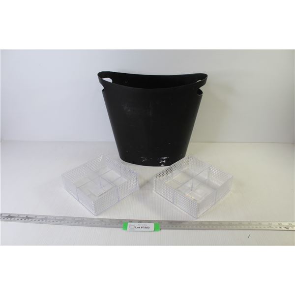Plastic Garbage Can - (2) Plastic Organizers
