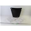 Image 1 : Plastic Garbage Can - (2) Plastic Organizers