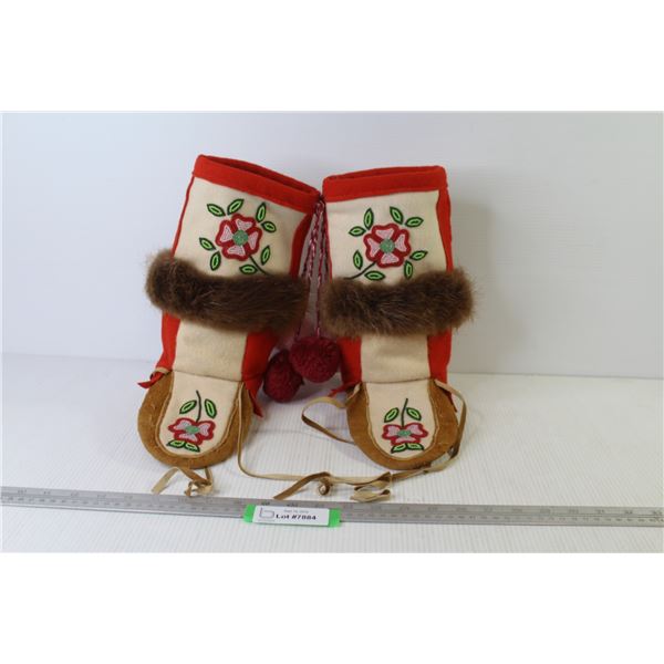 Beaded Moccasins (unknown size- nice shape)