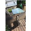 Image 4 : *5-Piece Patio Set - Glass Top, 56"L x 36"W x 28"H