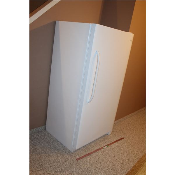 *Frigidaire Refrigerator with Manual - Runs, Contents Not Included, 34"W x 31"L x 67"H