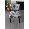 Image 1 : *Floral Accent Chair