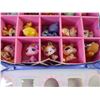 Image 5 : Littlest Pet Shop Figurines in Case
