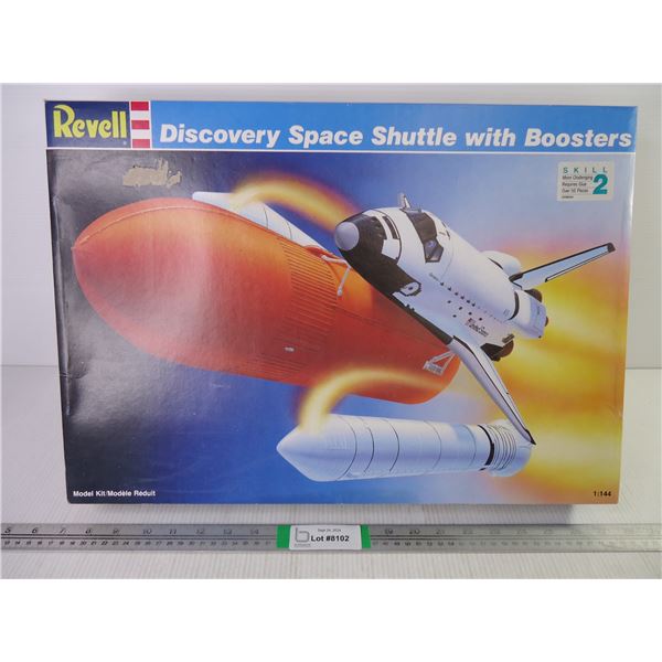 1:144 Revell Discovery Space Shuttle with Boosters-unopened
